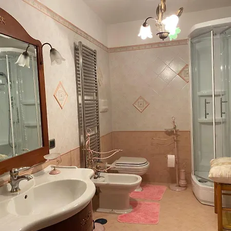 Michela 4* Baronissi