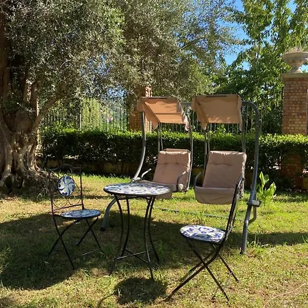 Alojamento de Acomodação e Pequeno-almoço Michela 4*